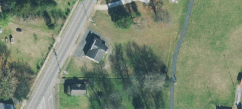 1010 Main St