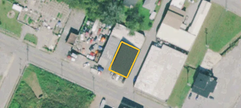 2417 Main St