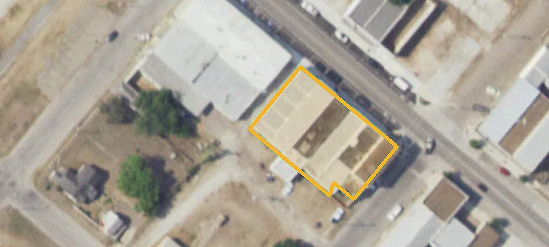 110 San Patricio Ave