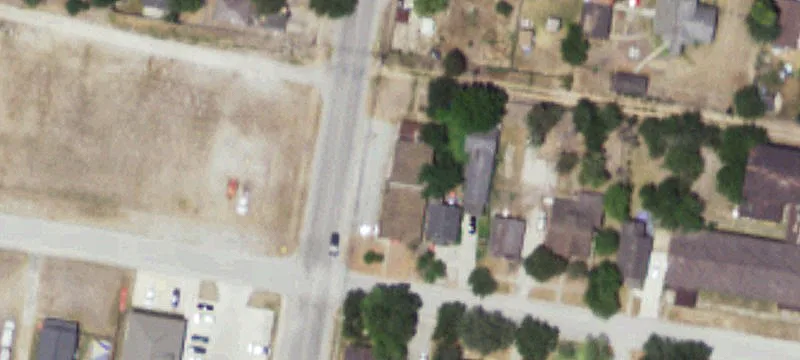 500 1st E St