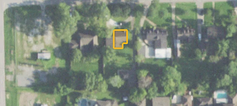 2655 Gladys St