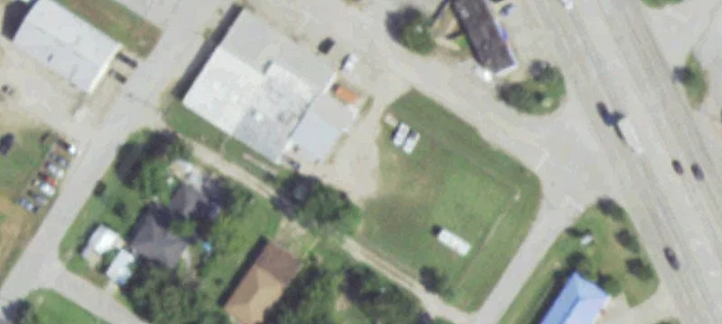 1821 Ave J J