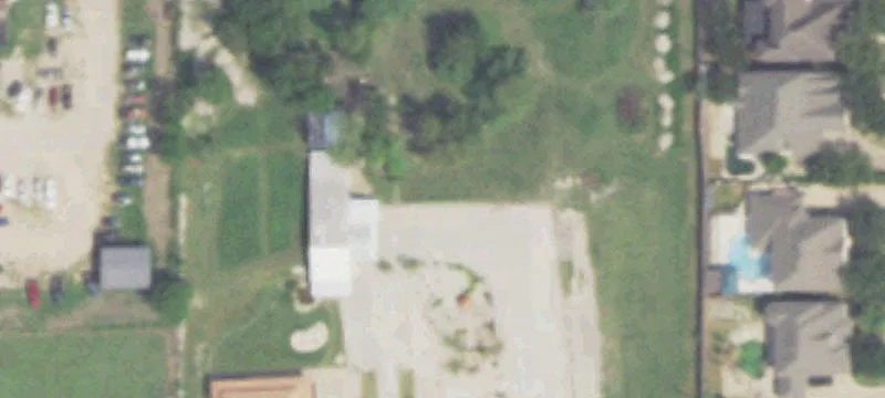 15202 Dora Ln