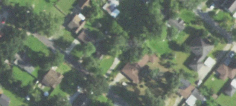 2348 Neches Ave