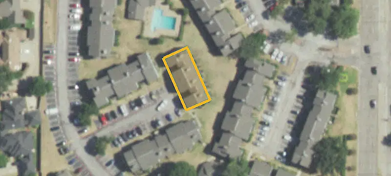 2121 Marsh Ln