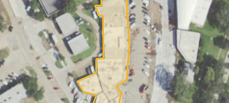 105 Parking Pl