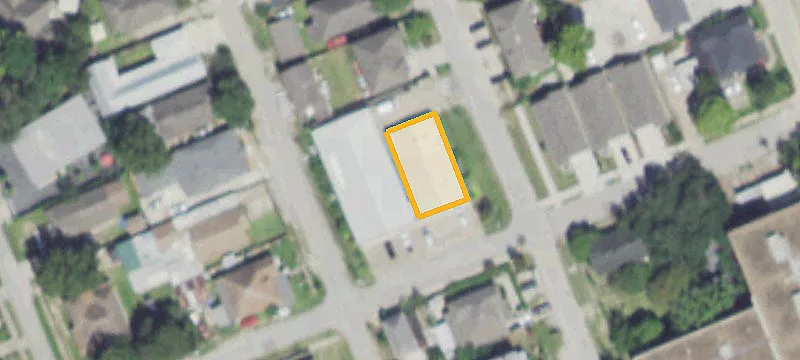 403 Carl St