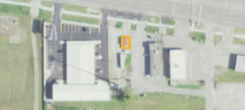2307 Macarthur Dr