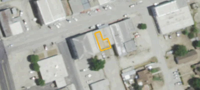 206 Main St