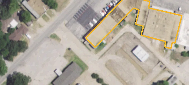 402 Farmers Rd