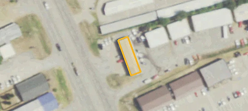 2614 Main St