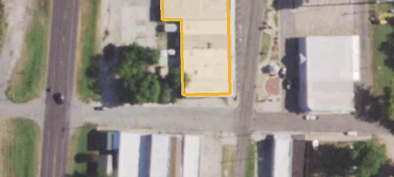 100 Main St