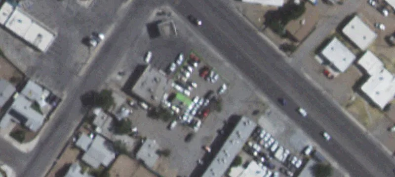 7152 Alameda Ave