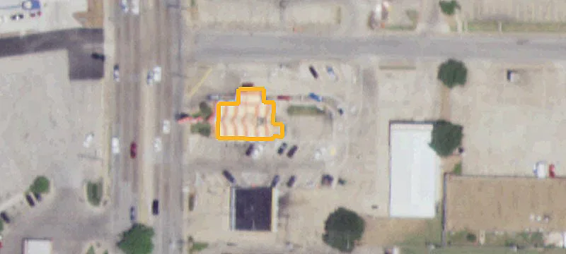 5806 Broadway Blvd