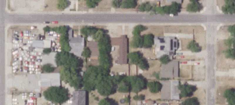 718 Aaron Pl
