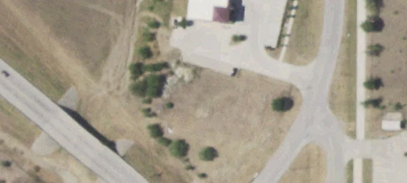 1096 Schoolhouse Rd