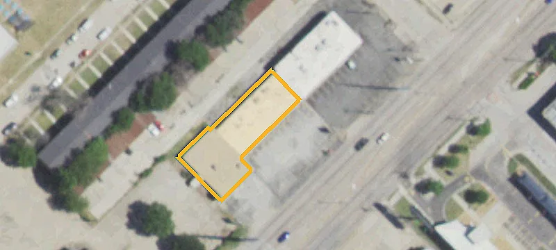 305 Centerville Rd