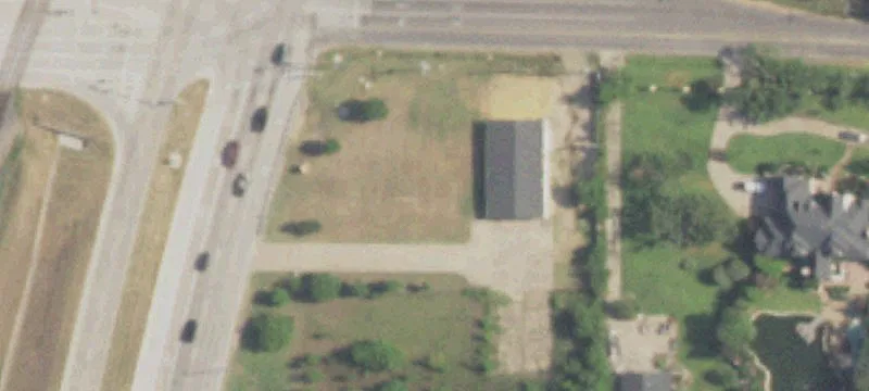1240 Main St