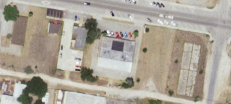 818 Main Ave