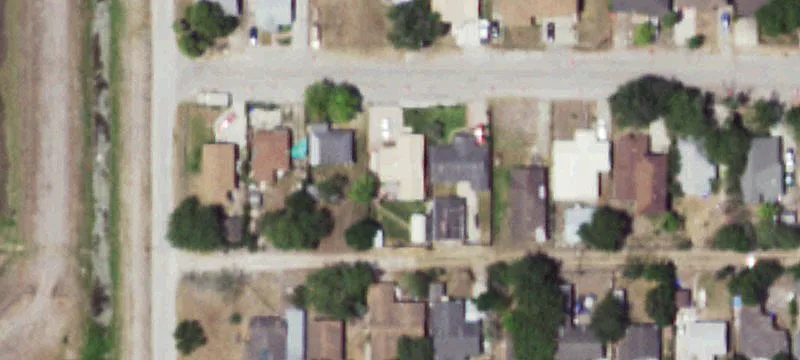 1326 Dakota St