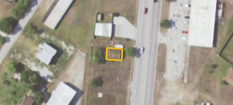 2647 Main St