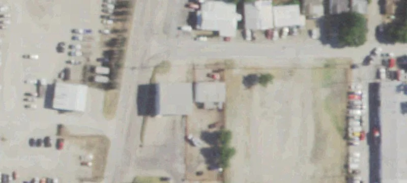 202 Woodhaven Blvd