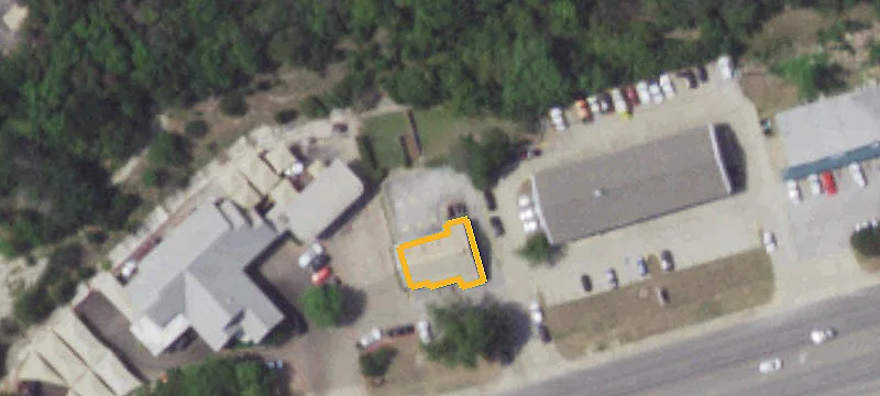 2826 Bee Caves Rd