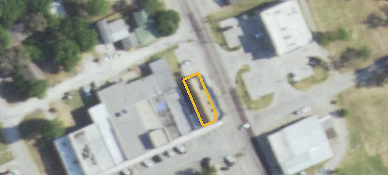 100 2nd St