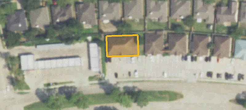 22214 Highland Knls Dr