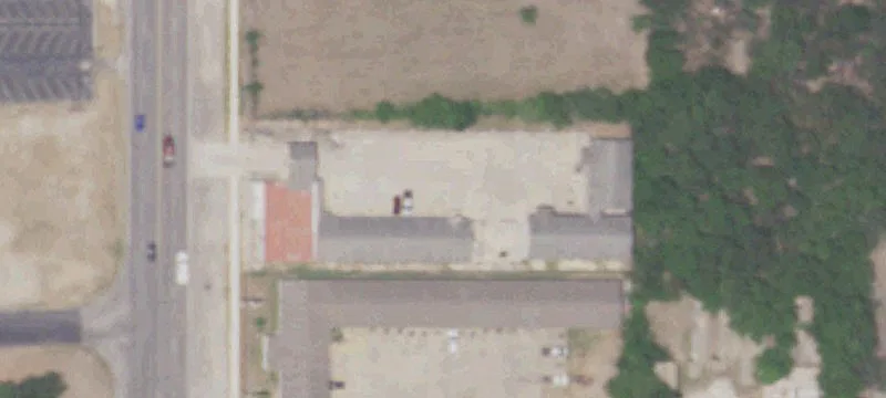 3760 Roosevelt Ave