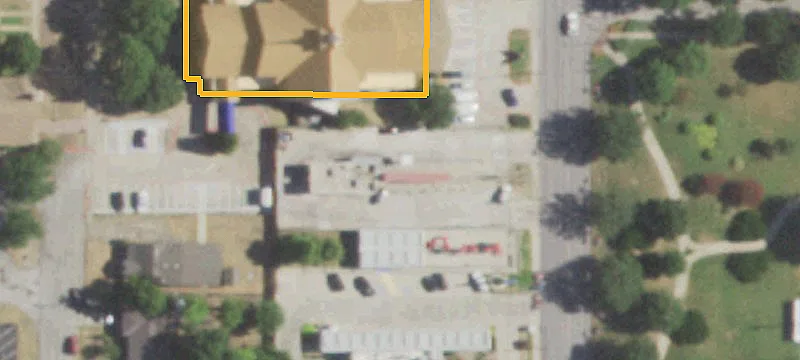 419 Main St