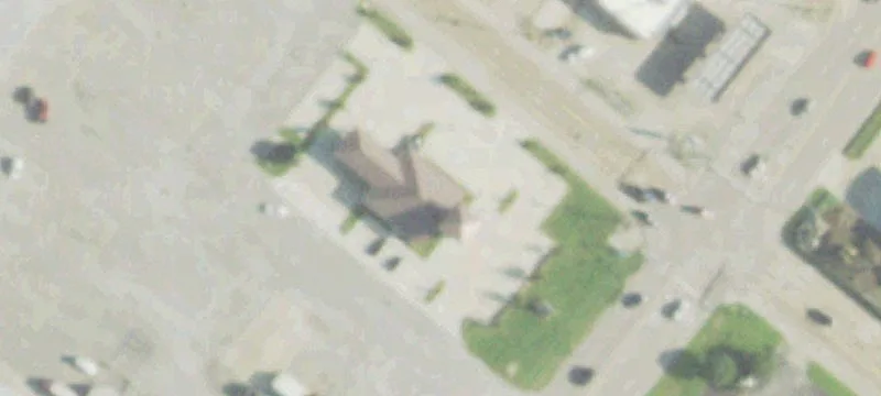 2708 Nederland Ave
