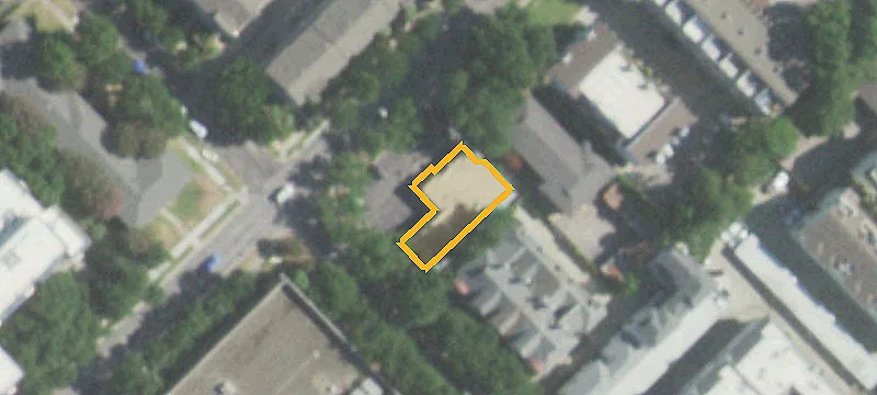 3300 Douglas Ave