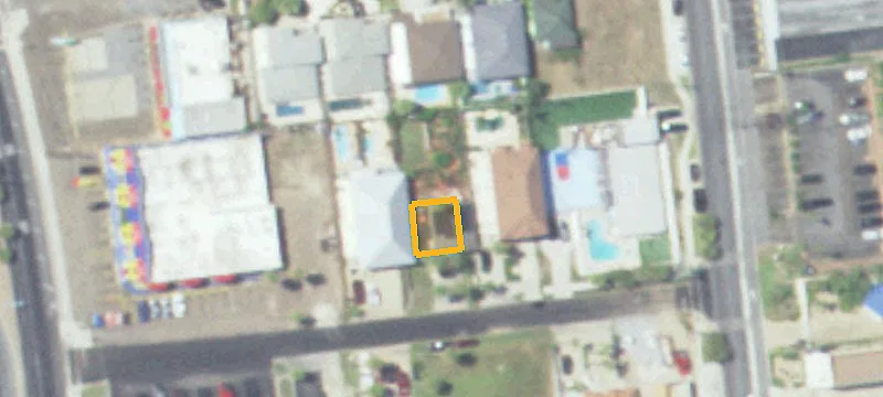 106 Corral St