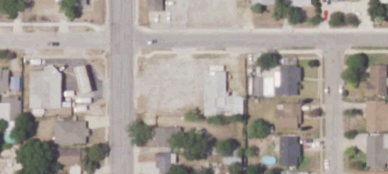 3604 Commercial Ave