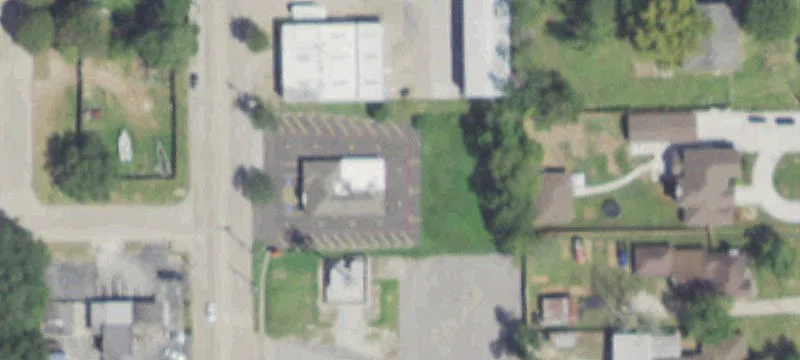 2611 Preston Ave