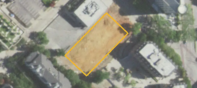 2811 Maple Ave