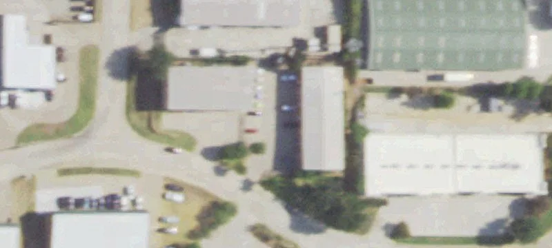 2104 Greenbriar Dr
