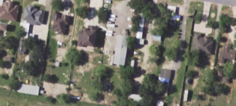 523 Moore Rd