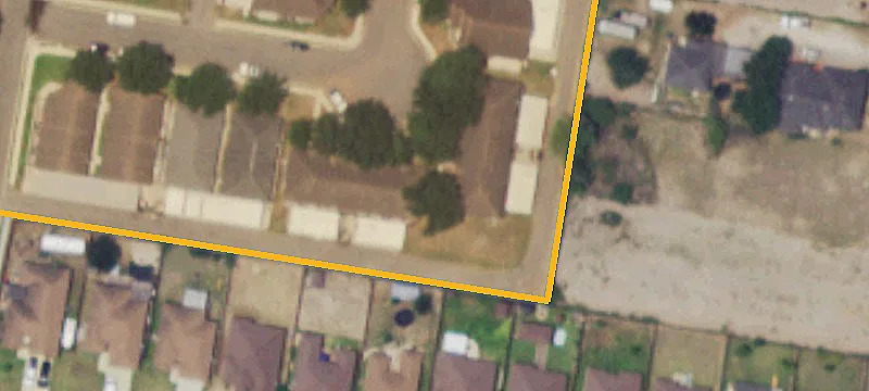 2402 Tahiti Dr