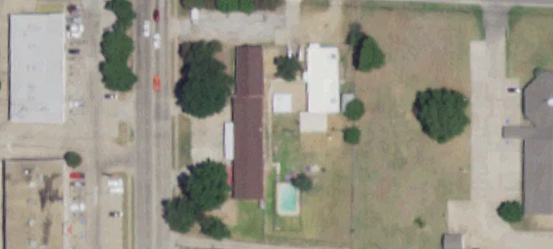 606 Pioneer Rd