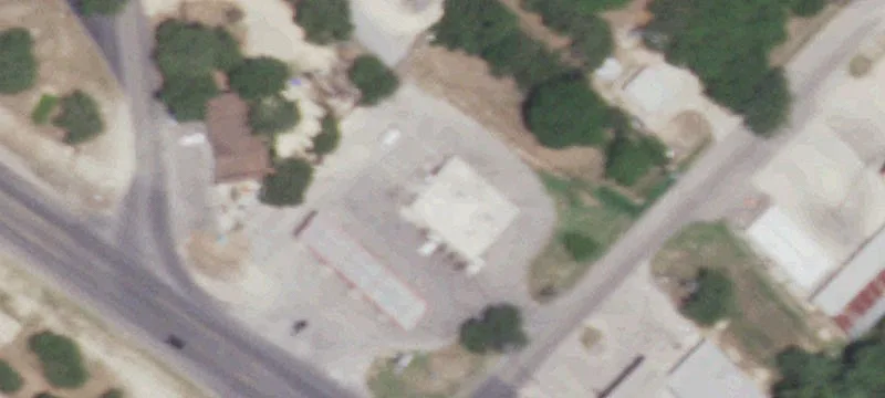 10430 Fm 2673
