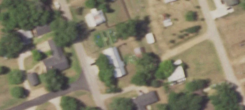 704 Hale St