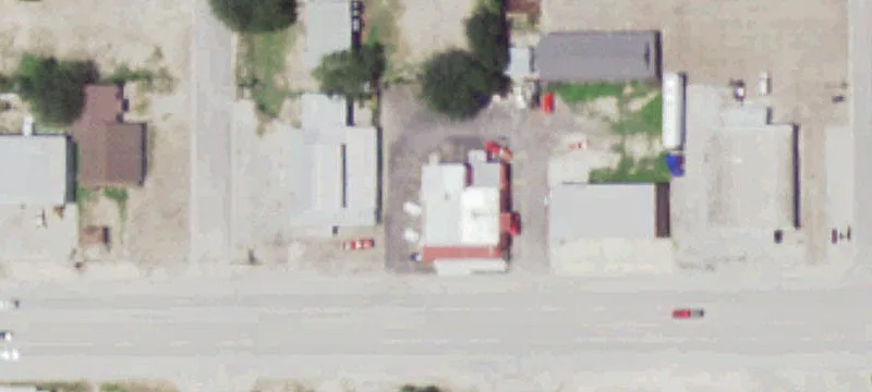 412 Riley St