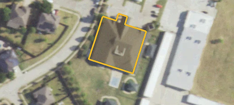 600 Debbie Ln