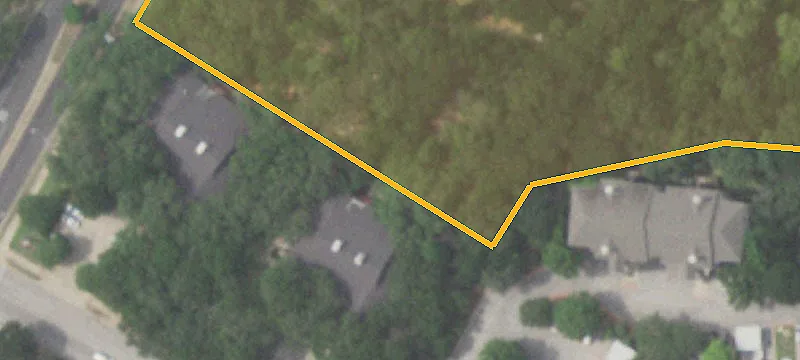 3700 Adelphi Ln