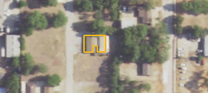 911 Cresthaven Dr