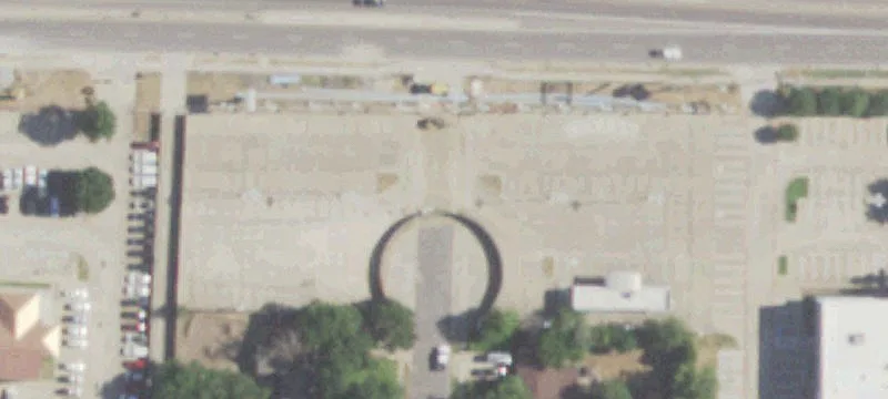 1700 Airport Fwy