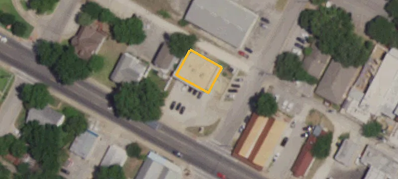 100 Pecan St