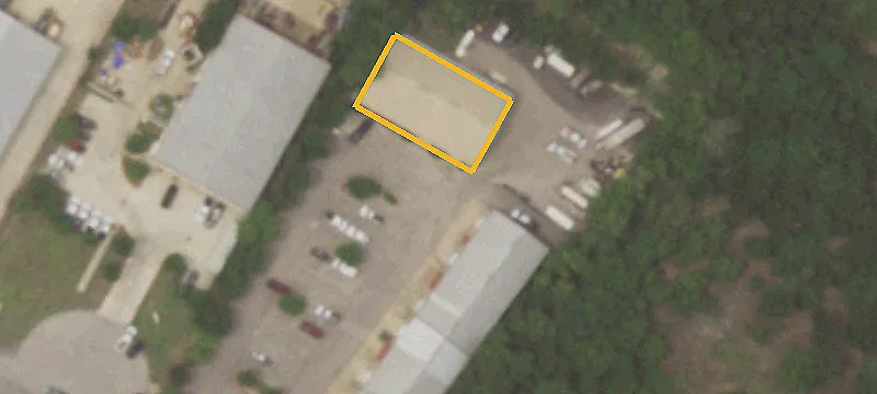 1800 Central Commerce Ct